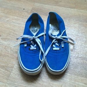 Blue low top Vans