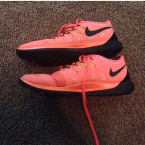 Nike womens shoes