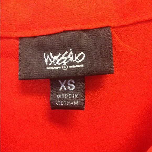 Mossimo blouse - Picture 2 of 2