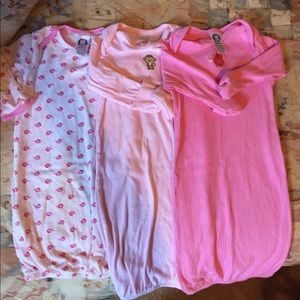 Set of 3 baby gowns
