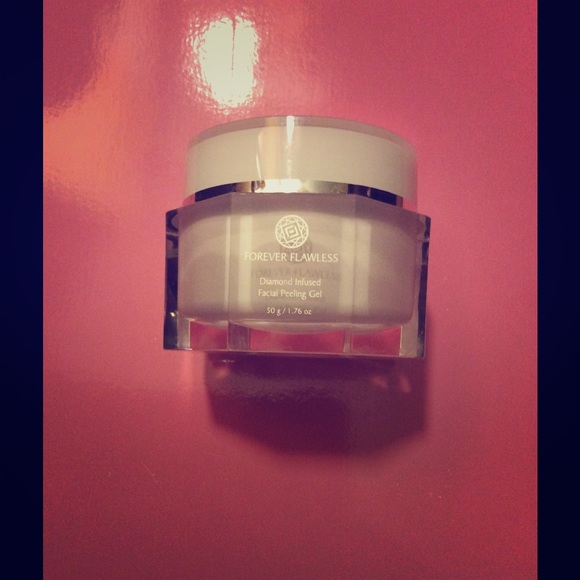 Forever Flawless Facial Peeling Gel (Premier)
