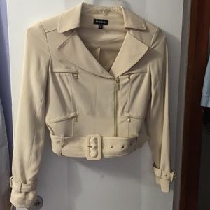 Bebe - Silk Jacket in beige