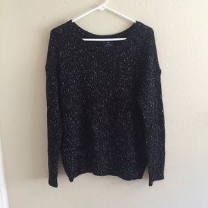 American Eagle Black and Gold Sweater