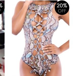 Cut out one-piece swimsuit