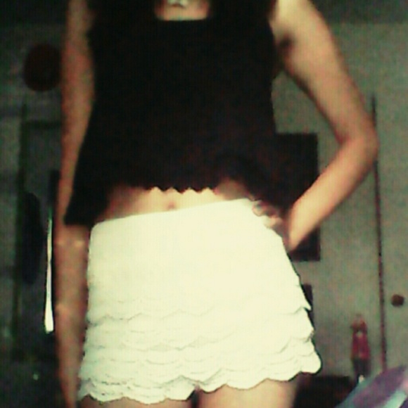 Outfit - Picture 4 of 4