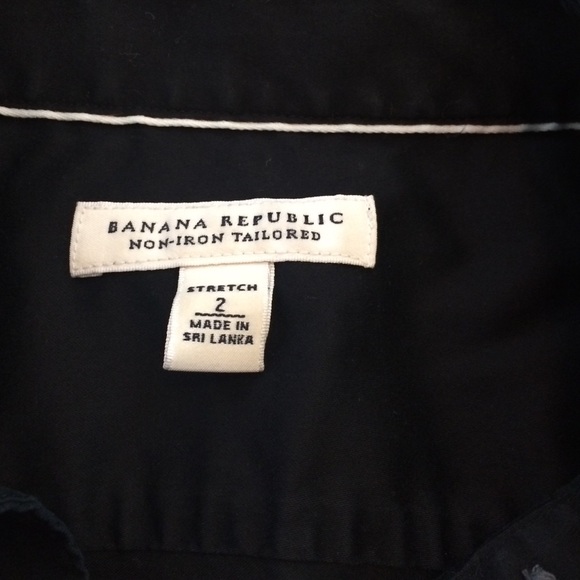 Banana republic black buttoned down blouse - Picture 2 of 2