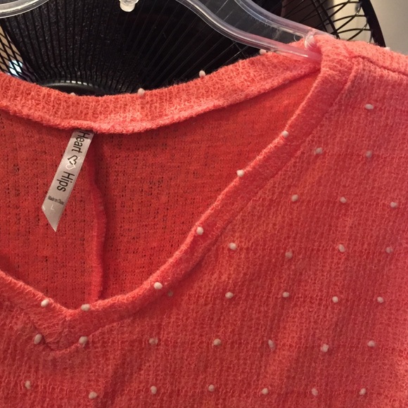 Soft-Knit Crop-Top Sweater - Picture 2 of 4