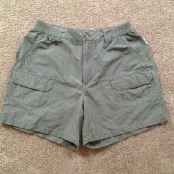 New Olive Green Columbia Shorts