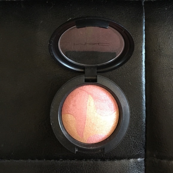 Mac blush