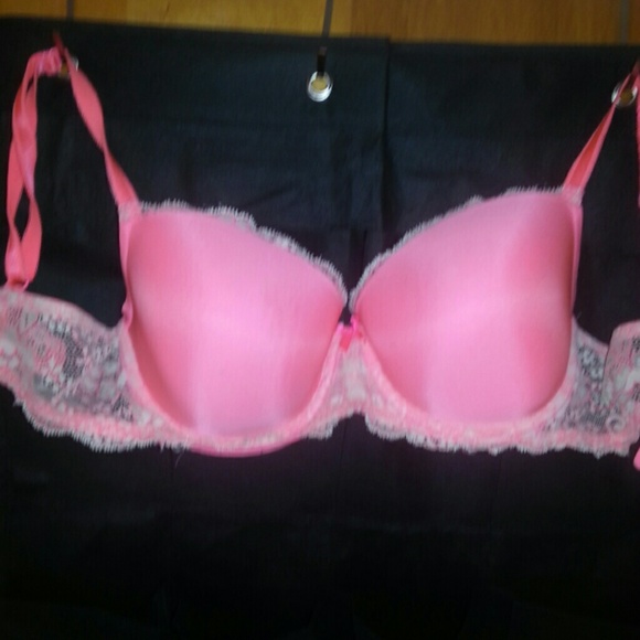 Victoria Secret bra