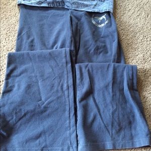 VS yoga pants