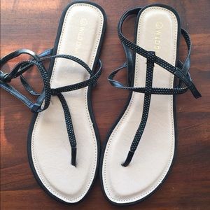 Black thong sandals