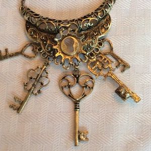 Key style necklace