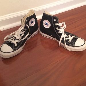 Gently used converse high tops