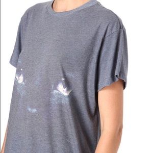 WILDFOX cat eyes gray shirt