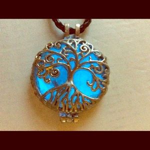 Light up glow and the dark necklace