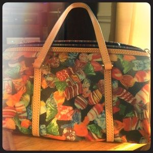 Dooney & Bourke Pocketbook