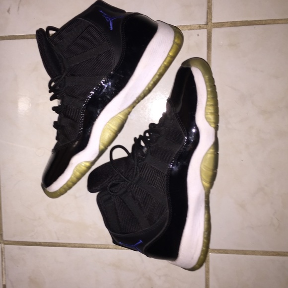 Jordan Space Jam 11's!