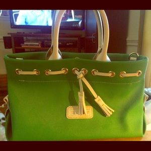 Dooney & Bourke Pocketbook