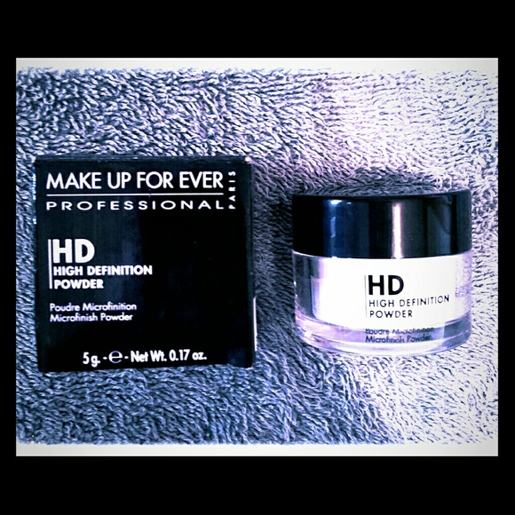 💖SOLD💖 Make Up Forever Professional HD Powder!