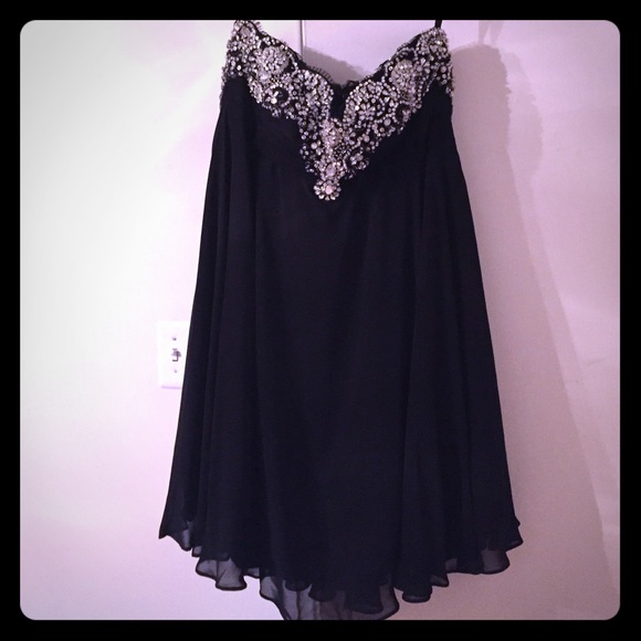 Black chiffon cocktail dress - Picture 1 of 2