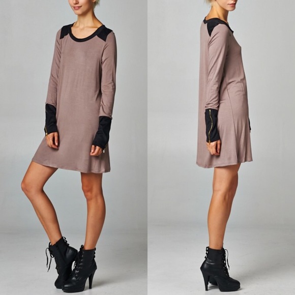 Dresses & Skirts - 🆕The ZOE B. Zippered Sueded Cuff Tunic Dress