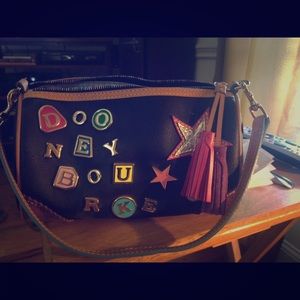 Dooney & Bourke Pocketbook