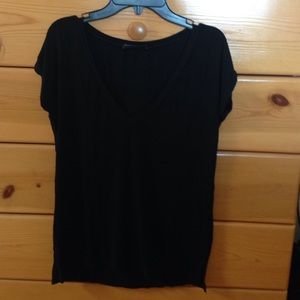 Brandy Melville V-Neck T-Shirt
