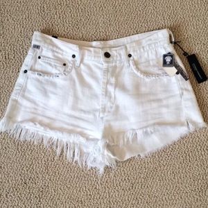 C of H | White High-Waisted Shorts