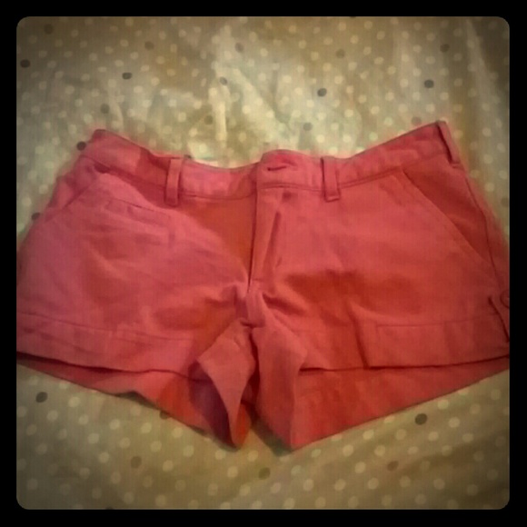 Medium Shorts