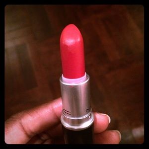 MAC Cosmetics Russian Red Lipstick!