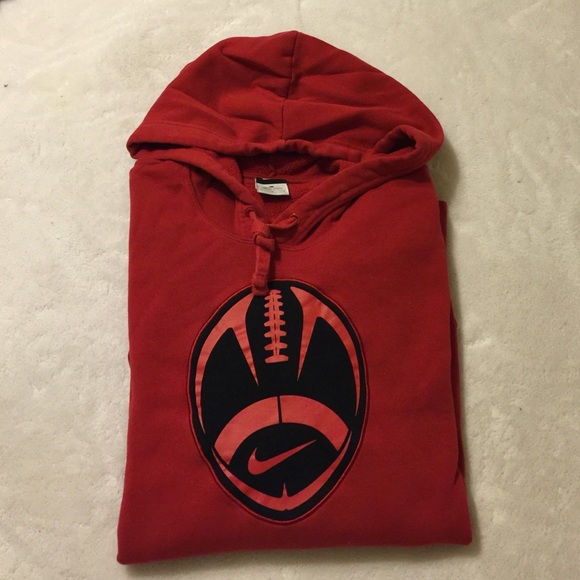 Nike Pullover - Picture 2 of 3
