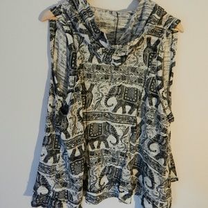 Adorable elephant vest - never worn