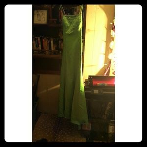 Masquerade Green Spaghetti Strap Prom Dress