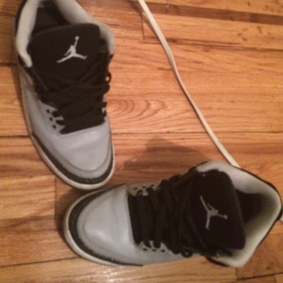Jordan 3's
