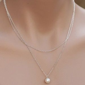 🔵Layered pearled necklace