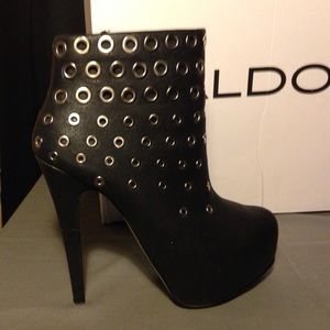 Aldo Annion Shootie (bootie) with eyelets