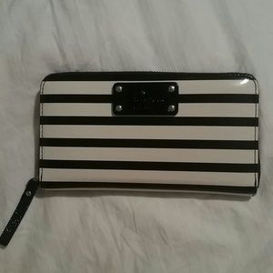 USED KATE SPADE WALLET