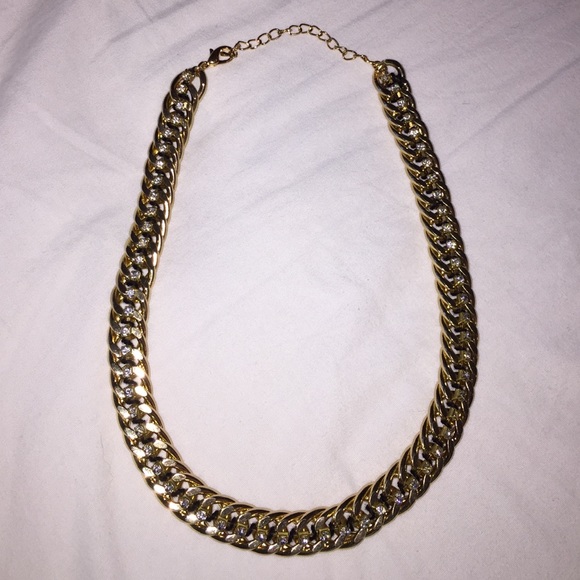 Gold chain necklace! - Picture 1 of 4