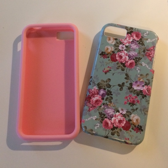 Blue flower iPhone 4 case