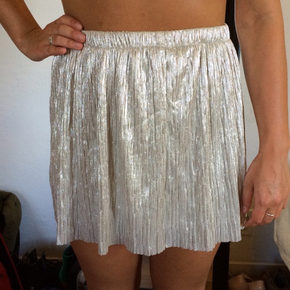 *sold* Metallic skirt