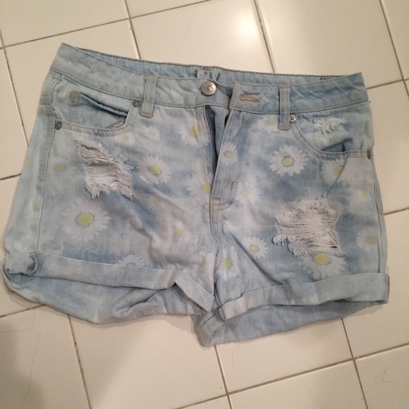 Floral distressed jean shorts