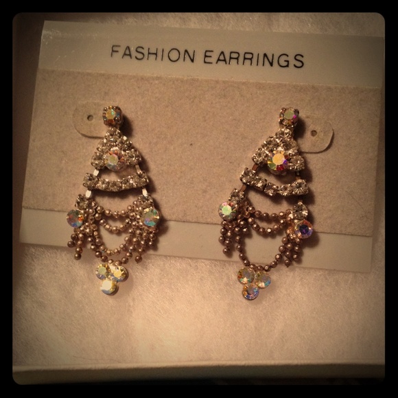 Silver fashion earrings