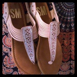 🌞SOLD🌞Peachy Pink sandles