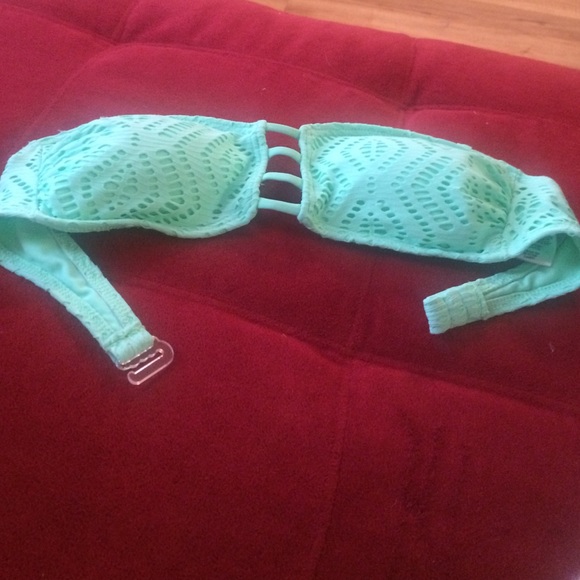 New 💥 light green 💥 tube top swimsuit