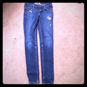 Hollister medium wash skinny jeans