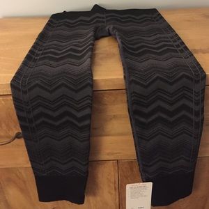 Adorable Lululemon Ebb to Street Pant