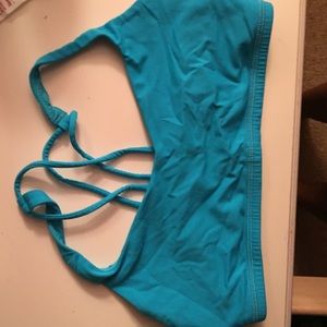 Lululemon sports bra