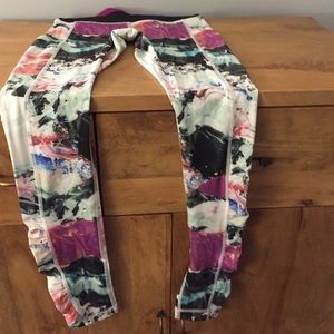Lululemon Speed Tight III. NWT