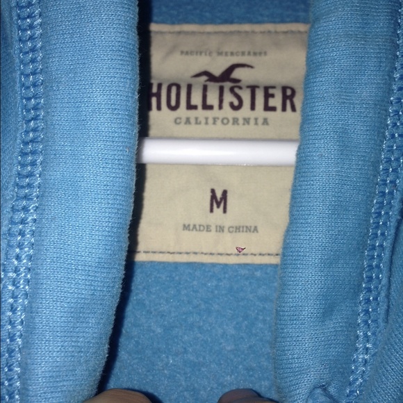 Hollister Hoodie - Picture 2 of 2